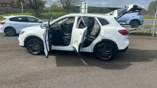 MG Hs 1.5 T-GDI PHEV Exclusive 5dr Auto Hatchback